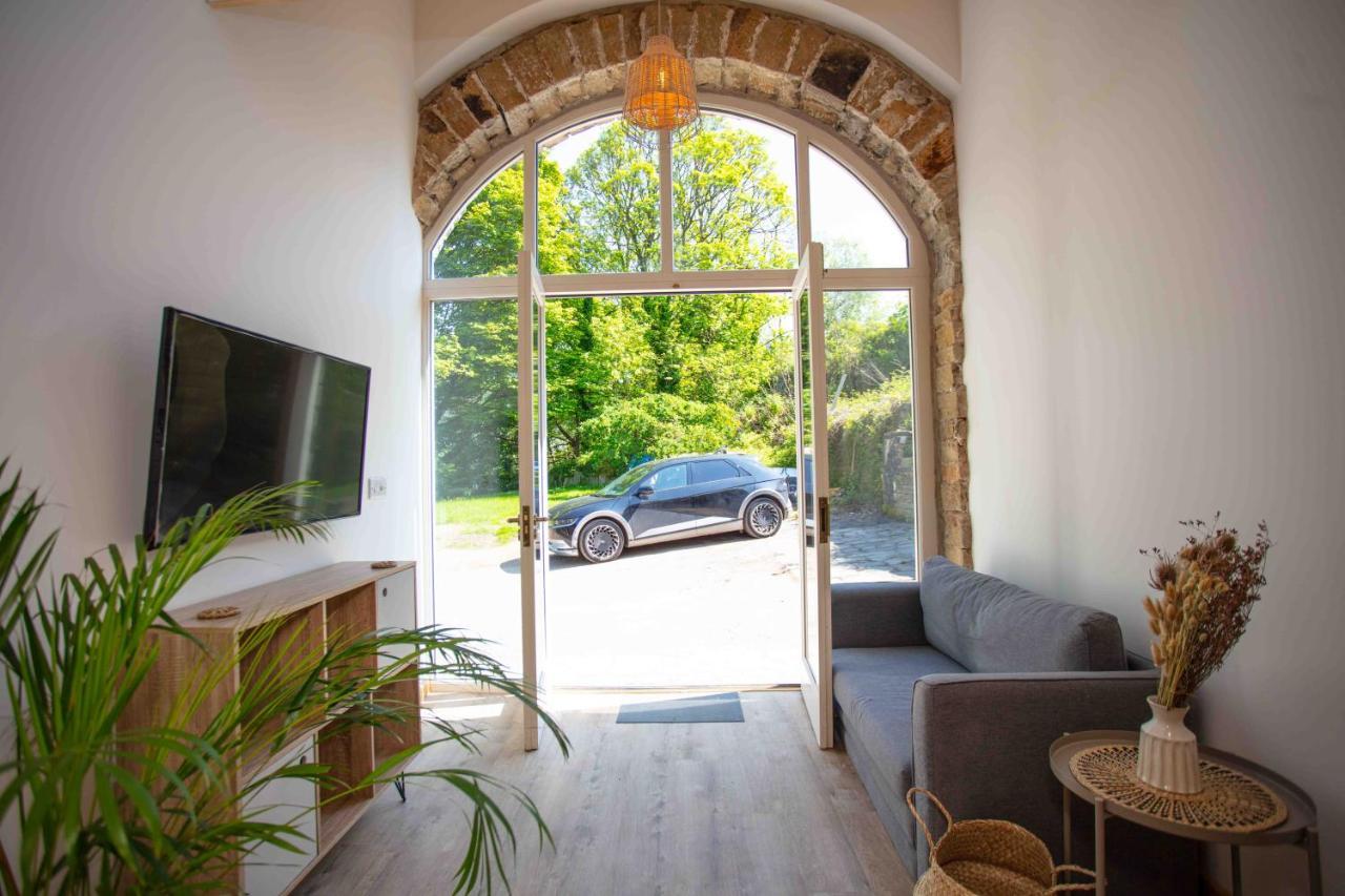 Ferienwohnung Stunning Stone Coach House Marple Exterior foto